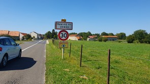 Cond sur Suippe, kopfstehendes Schild