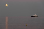 Le Lavandou, Mondaufgang ber dem Meer