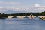 Avignon, Brcke mit Mont Ventoux