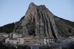 Sisteron, Huser am Felskeil