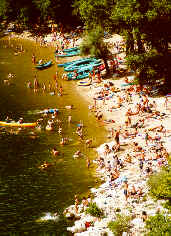 Badestrand am Pont d'Arc